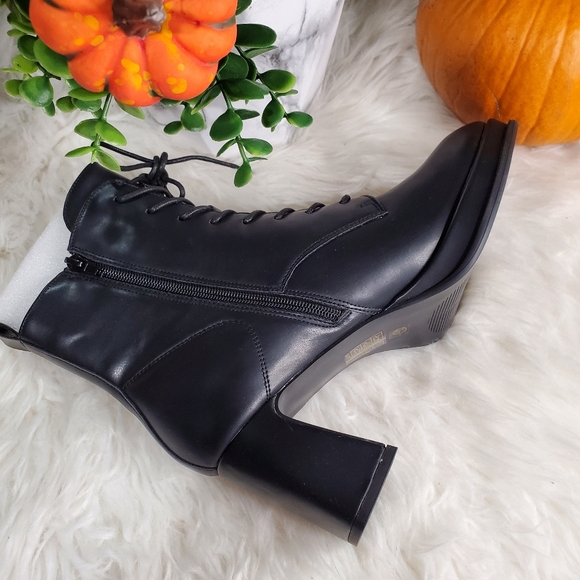 KALINDI ANKLE BOOTS WITH WIDE LACES SIZE 8.5 - Picture 4 of 6